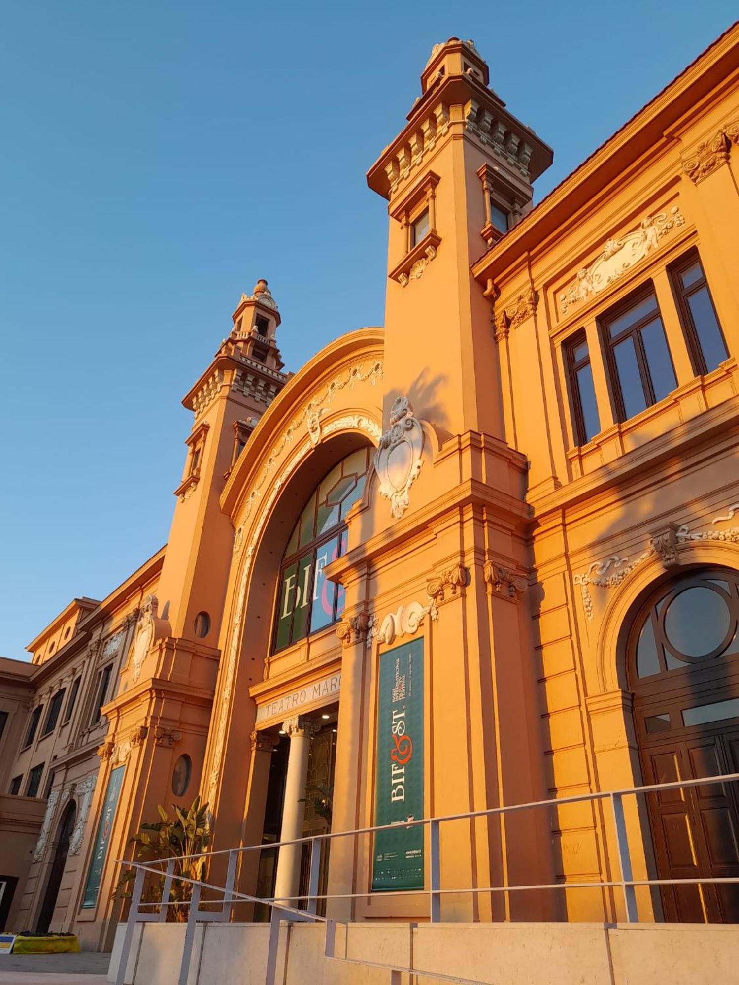 Locazione Turistica Madera Hotel Bari Buitenkant foto